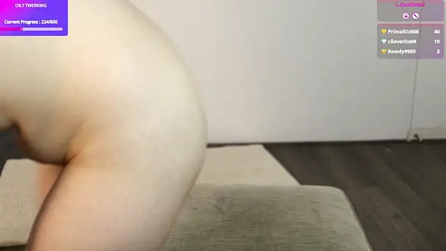 MiaMoon_ webcam