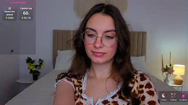 Real_cutie1 webcam