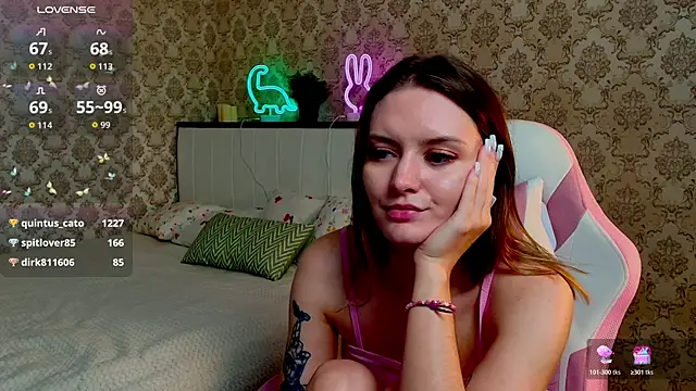Ursula_Andres webcam