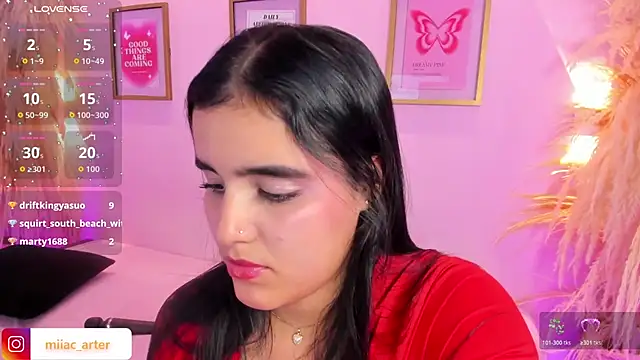 MiaaCarter_ webcam