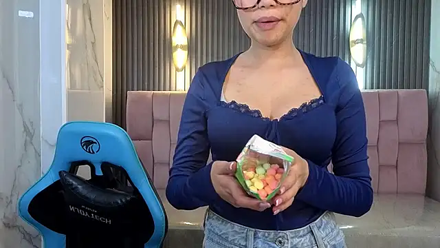 Eimy18_b webcam