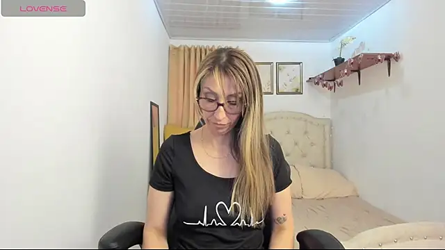 scarletfs webcam