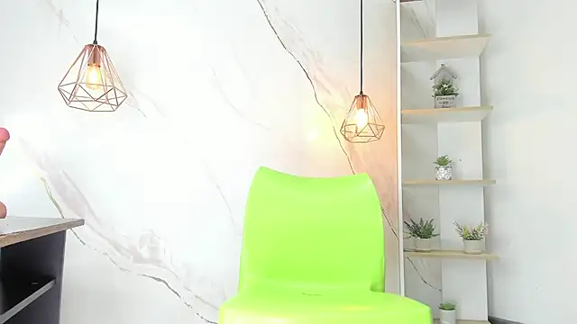 Belle_Brunette webcam