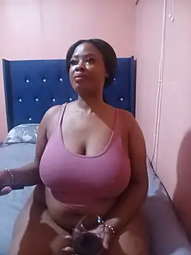 Luciouslips00 webcam