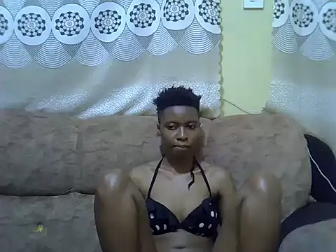 prettyy_joy webcam