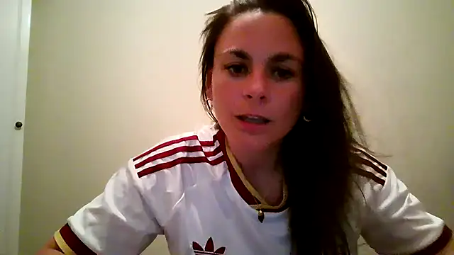 wildsweetheartxo - WildSweetheartXO's free webcam - UK Sex Cams