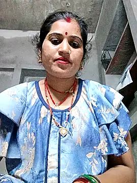 Hot_kamla