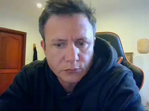 TroyDieselXXX webcam