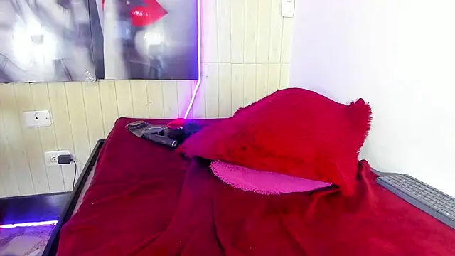yayacandy webcam