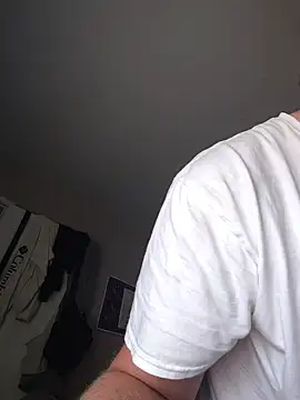 manlysissyslave webcam