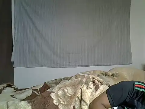Prettyabiez webcam