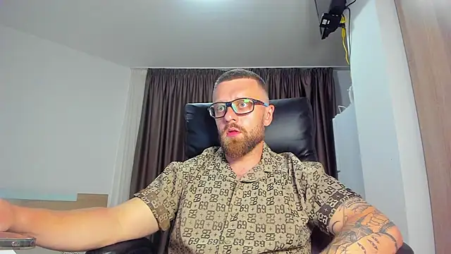 Findom_guy webcam