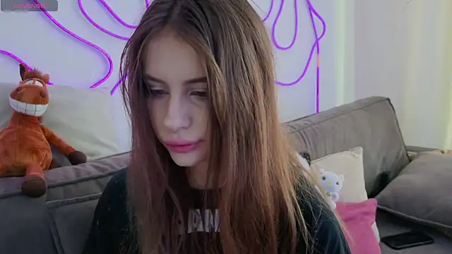 evvaavve live cam on StripChat