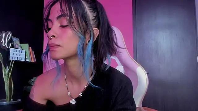 azula_lillet webcam