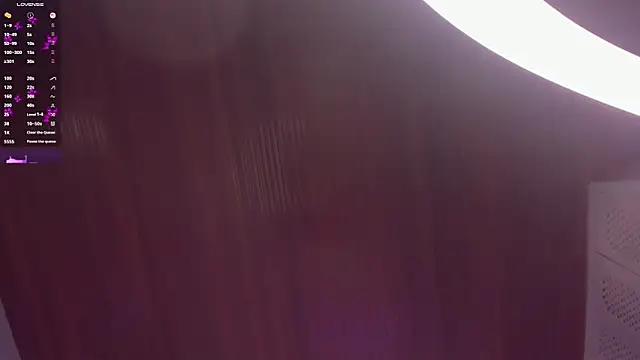 elodie_walker webcam