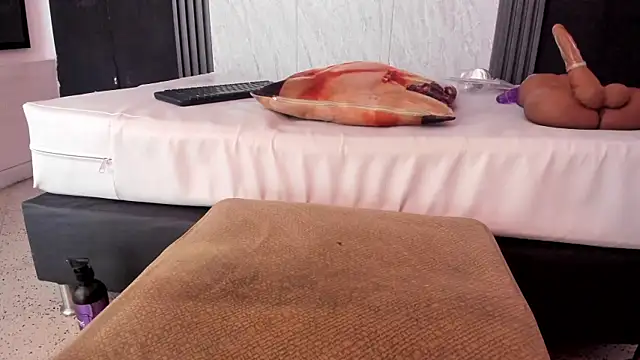 YummyDuooo webcam