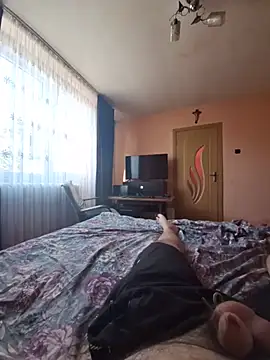 StrictBobby webcam