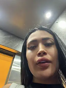 Sara_fun live cam