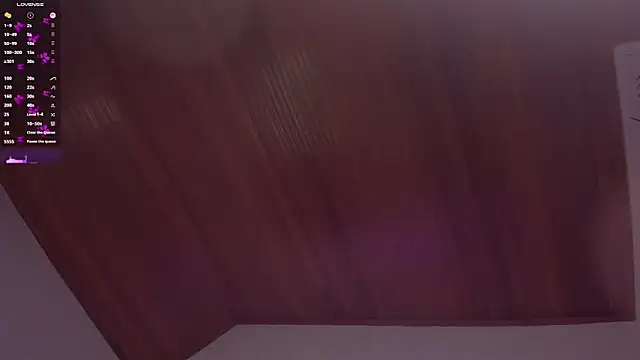 elodie_walker webcam