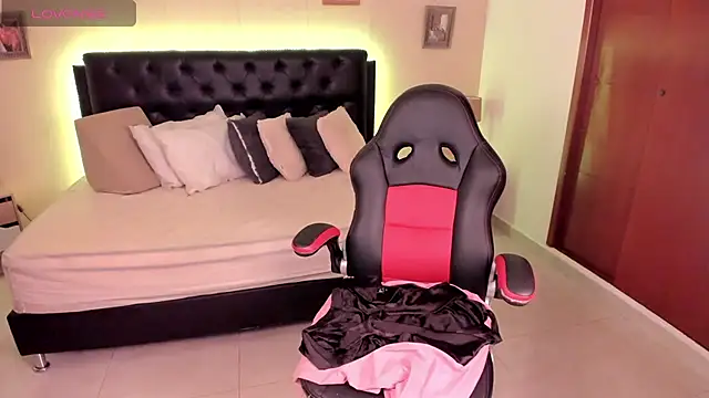 LolaVillalobos webcam