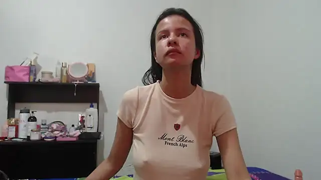 nathaly_jones_ live cam on StripChat