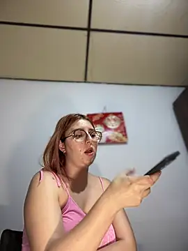 CoraVibes webcam