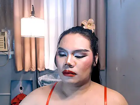 TSbrianaHugeCock webcam