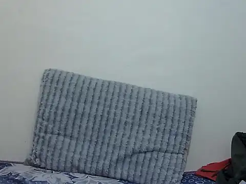 Sexy-suzy webcam