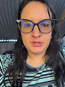 Soe_Lara webcam