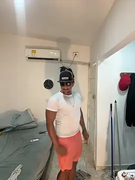 bigdick211292 webcam