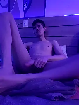 cheekyboyx webcam