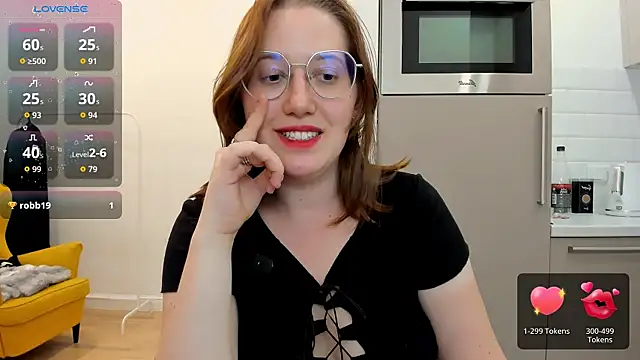 Charmy_Gracy webcam