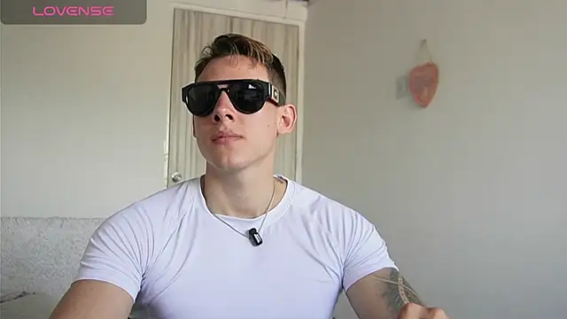 Muscle_King_Cum webcam