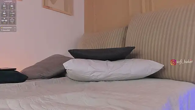 sofi_bakerr webcam