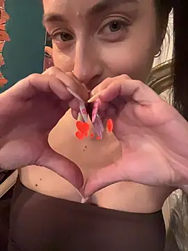 Holly_Play live cam