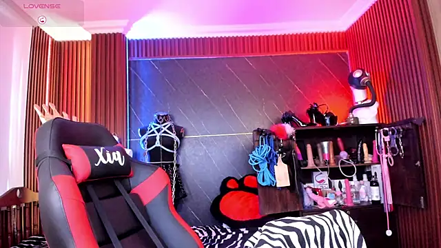 XiaQueen webcam