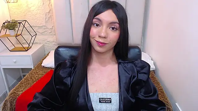 camilah_tk webcam