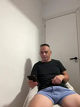 mateocali25 webcam