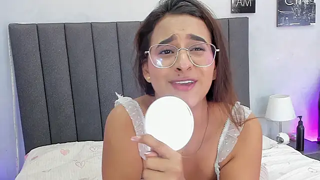 kendra_london webcam