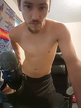 LilWhyteBoiGamer webcam