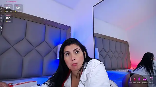 MiiaDelgado webcam
