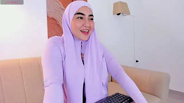 Malika_Noor webcam