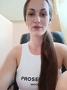 LunaCrystall webcam