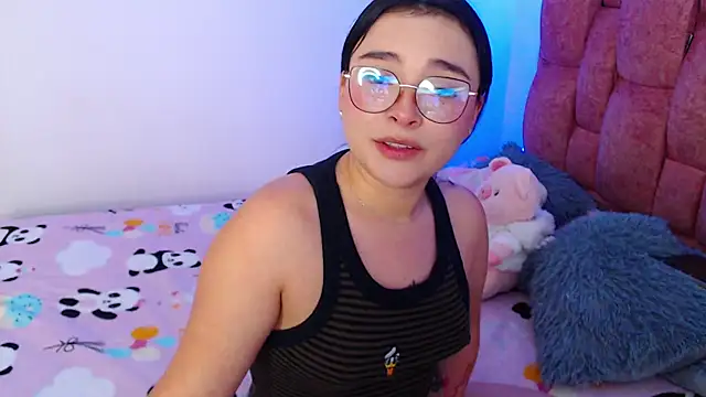 Nahia_Brm webcam