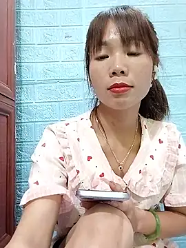 AmyLinee01 webcam