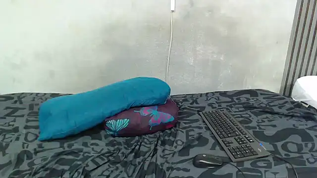 kinkynaghty webcam