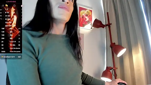 Gia_Demie webcam