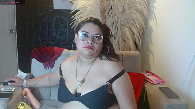 xiomara1609 webcam