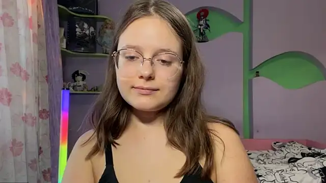 RoseLyyn webcam