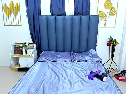 HardMistress_Bella webcam